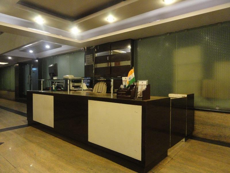 Hotel Kyron Delhi Kültér fotó
