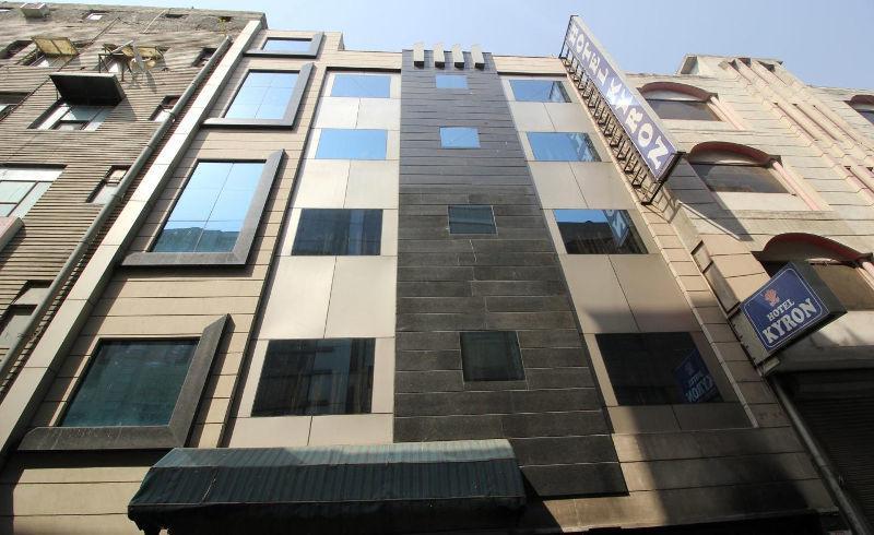 Hotel Kyron Delhi Kültér fotó